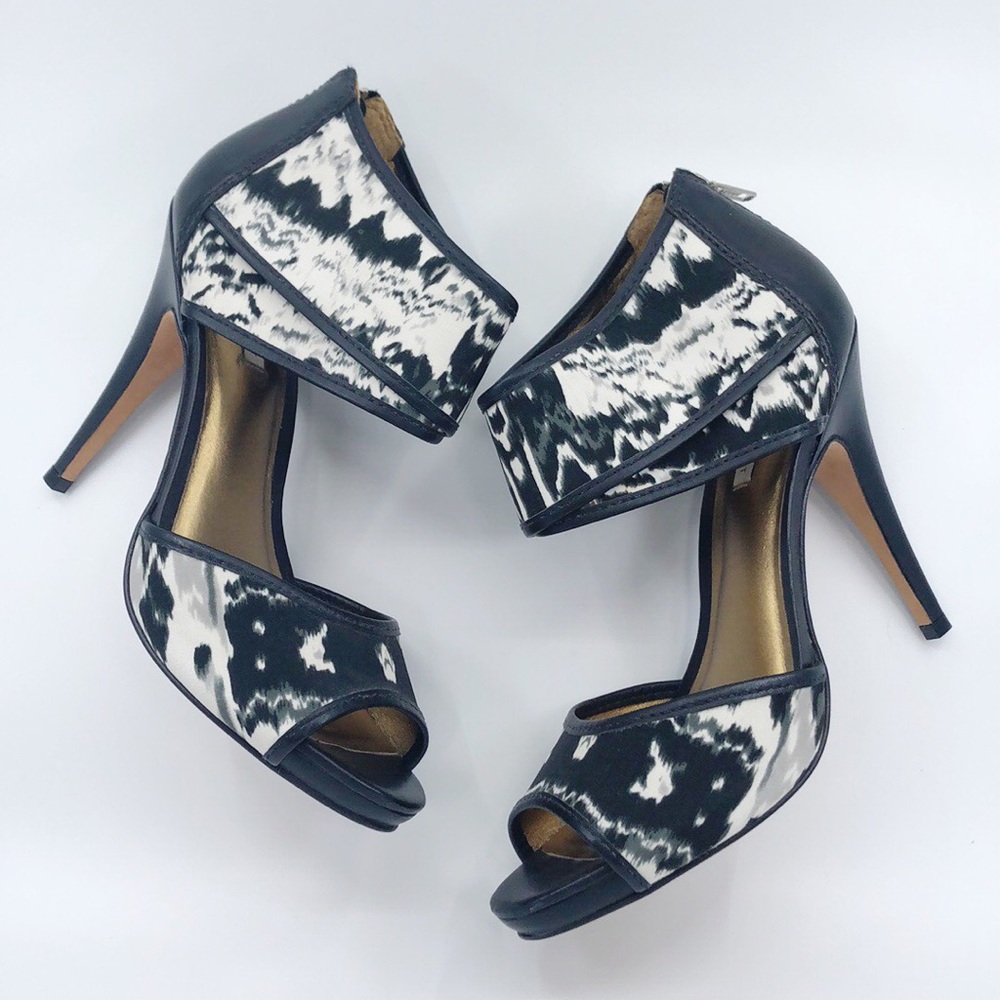 Cynthia Vincent | Heeled Sandals | 10